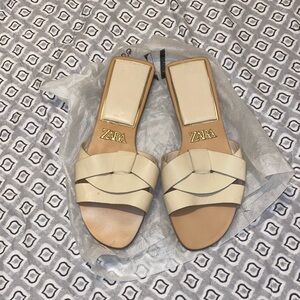 Zara Women's Beige Slide Sandals